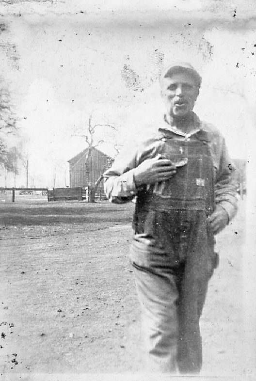 Coord Caspers, about 1943, Bay City.